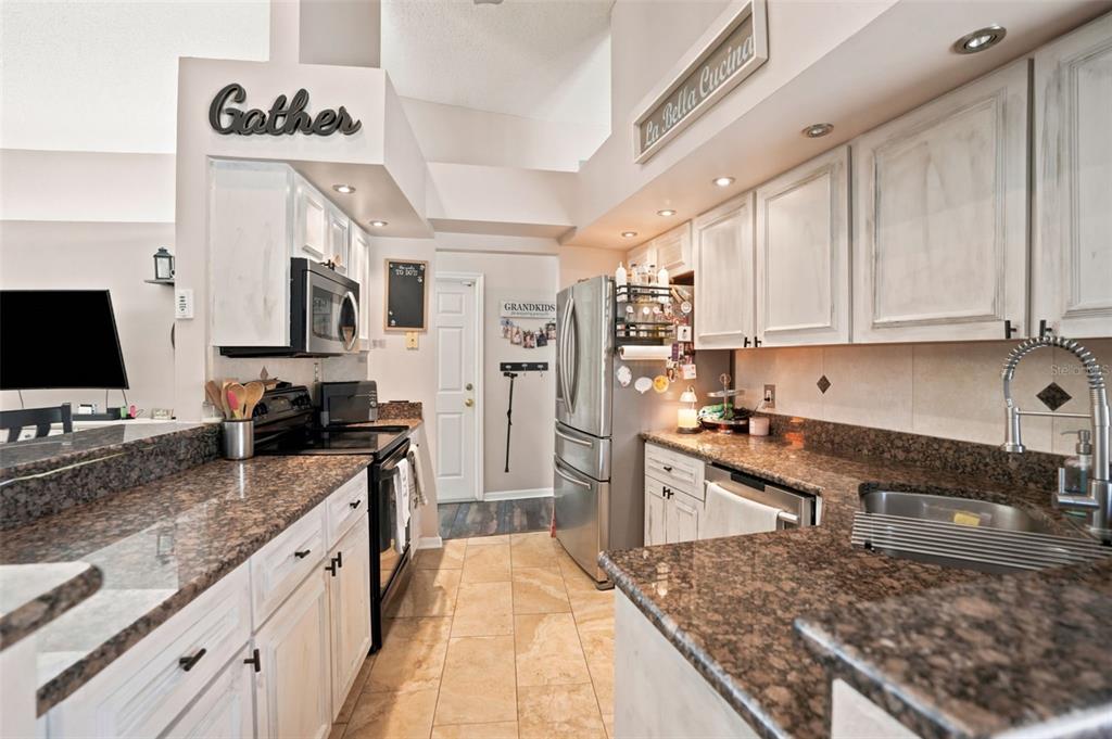 10296 Windsor Court Spring Hill, FL 34608 - Photo 15 of 69