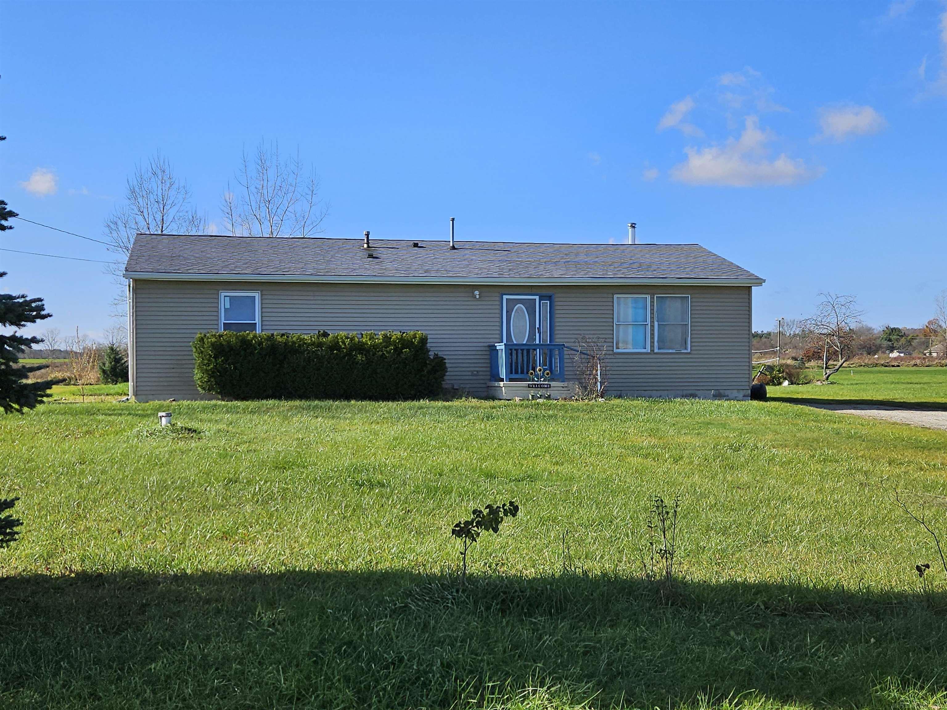 8078 Wildcat Road Croswell, MI 48422 - Photo 2 of 22 50127295-1.JPG