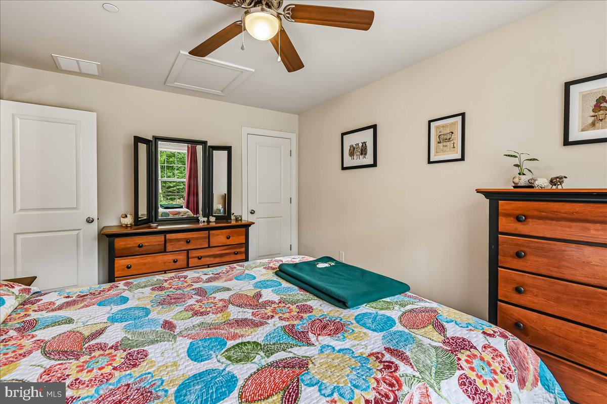 1457 Gilbert Road Arnold, MD 21012 - Photo 39 of 82 Bedroom 3