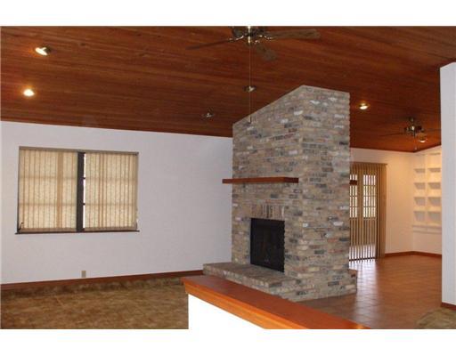 1566 Southeast Pitcher Road Port St. Lucie, FL 34952 - Photo 2 of 17 Gallery Image 2