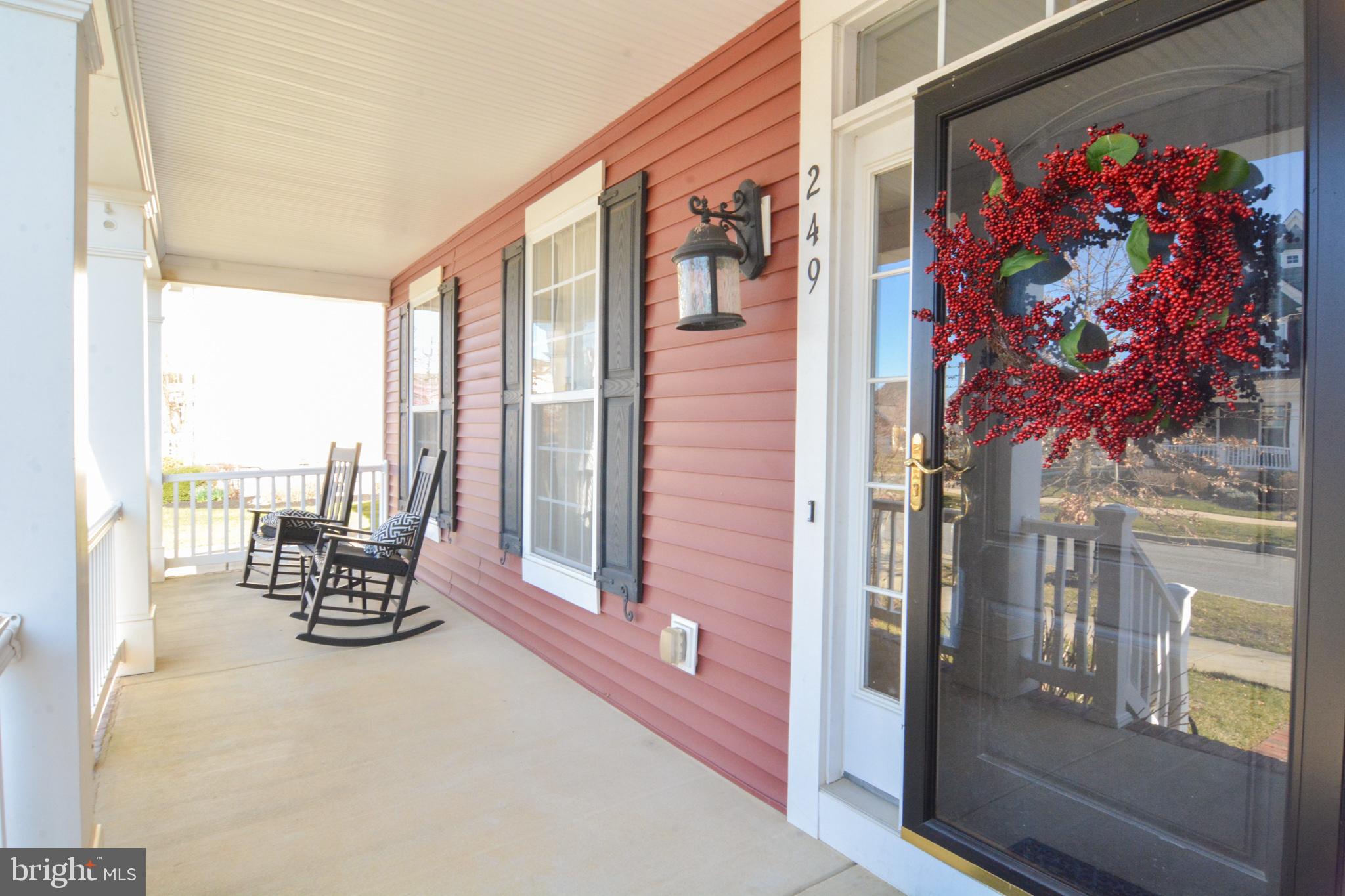 249 Wicker Berry Drive Middletown, DE 19709 - Photo 2 of 22 Front Porch