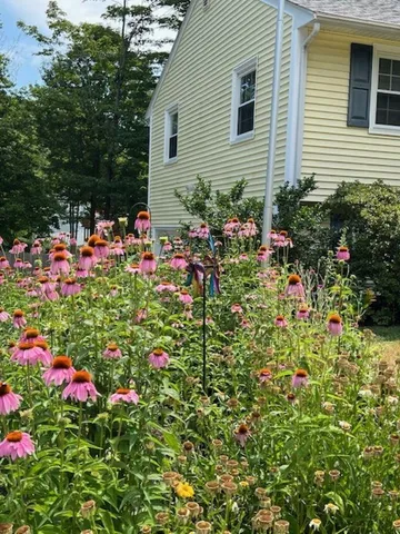 $700,000 | 5 Alden Avenue, North Hampton, NH 03862