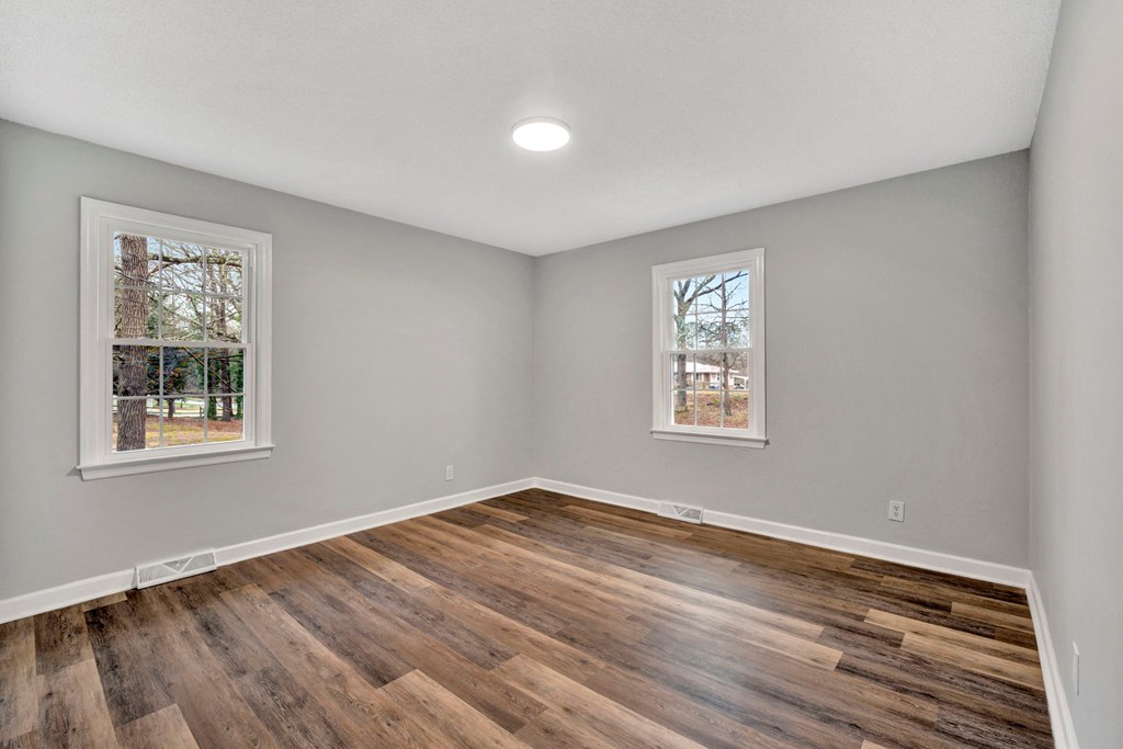 101 Valley Road Greenwood, SC 29646 - Photo 21 of 38 Gallery Image 21