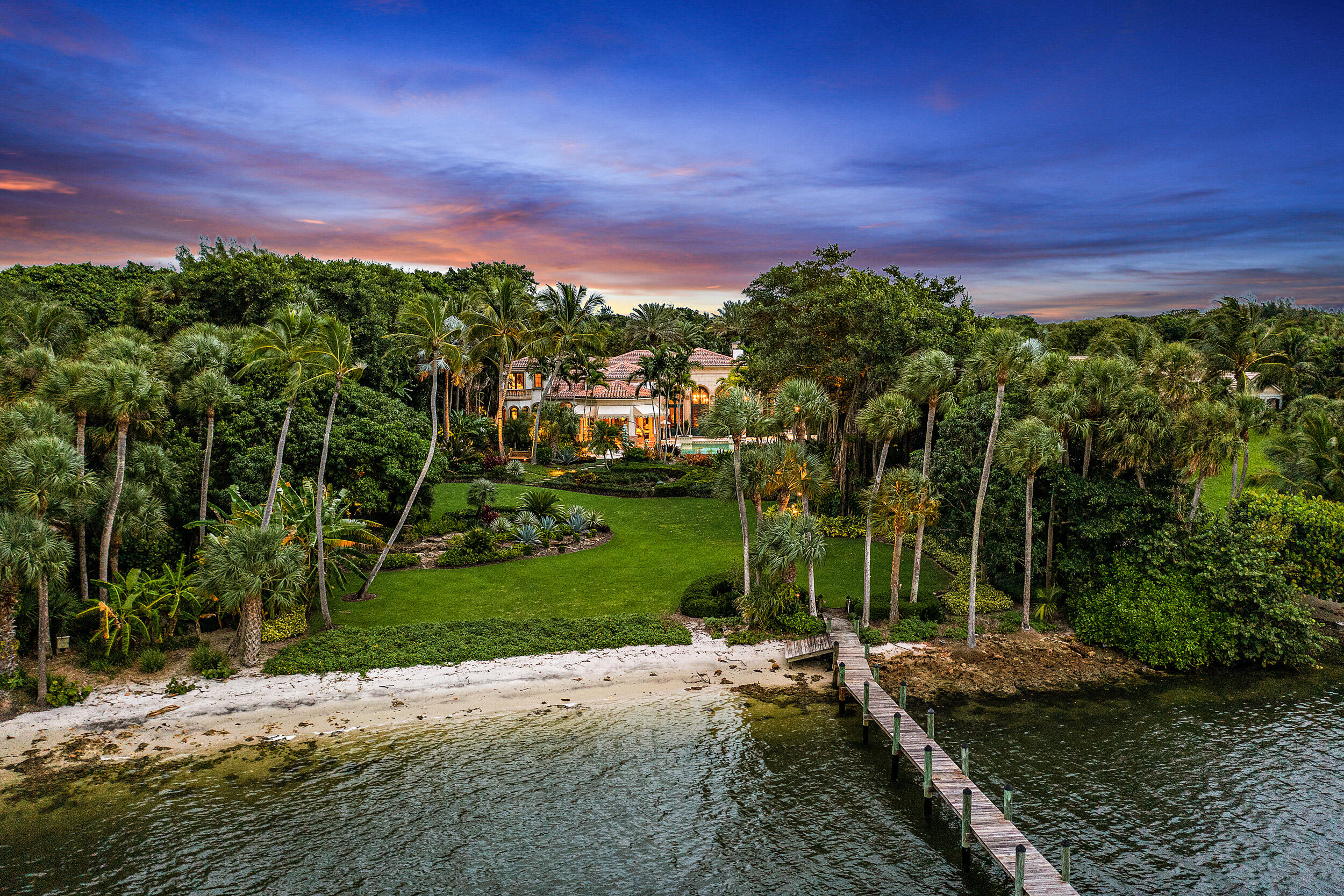 312 South Beach Road Hobe Sound, FL 33455 - Photo 9 of 12 Aerial Rear