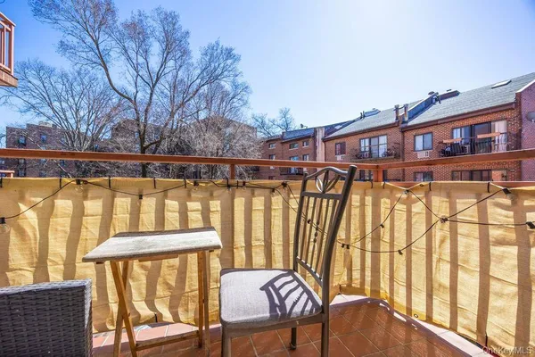 $518,000 | 141-16 84th Drive, Unit 4B | Briarwood