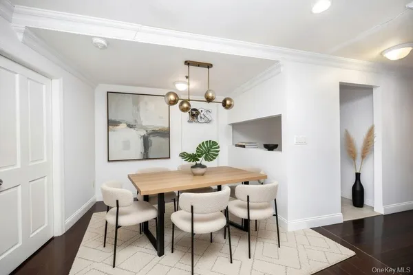 $518,000 | 141-16 84th Drive, Unit 4B | Briarwood