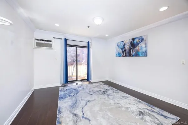 $518,000 | 141-16 84th Drive, Unit 4B | Briarwood