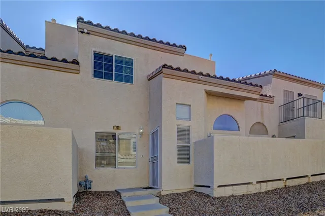 $1,750 | 5450 Morris Street, Unit 1220, Las Vegas, NV 89122