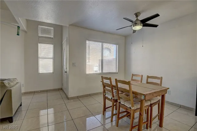 $1,750 | 5450 Morris Street, Unit 1220, Las Vegas, NV 89122