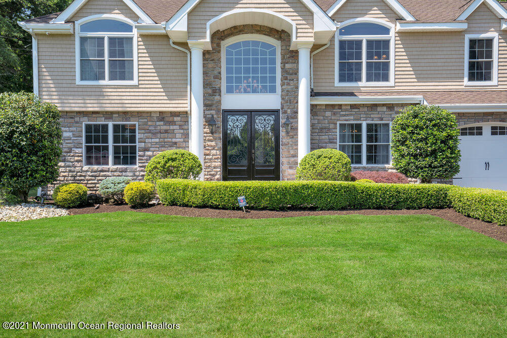 151 Montrose Road Colts Neck, NJ 07722 - Photo 3 of 70 007_dsc03722_1
