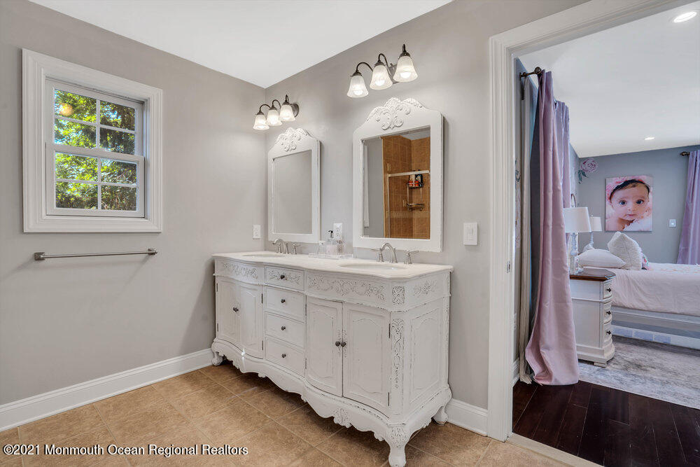 151 Montrose Road Colts Neck, NJ 07722 - Photo 46 of 70 051_dsc03427