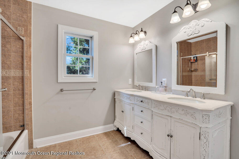 151 Montrose Road Colts Neck, NJ 07722 - Photo 47 of 70 052_dsc03432