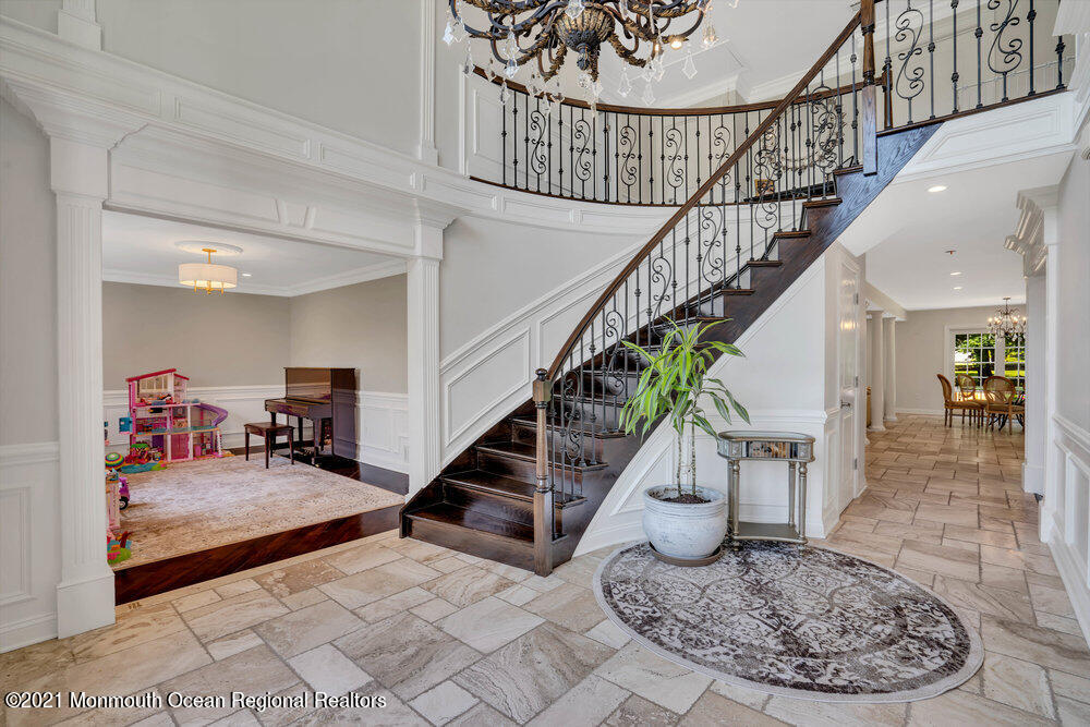 151 Montrose Road Colts Neck, NJ 07722 - Photo 6 of 70 010_dsc03517