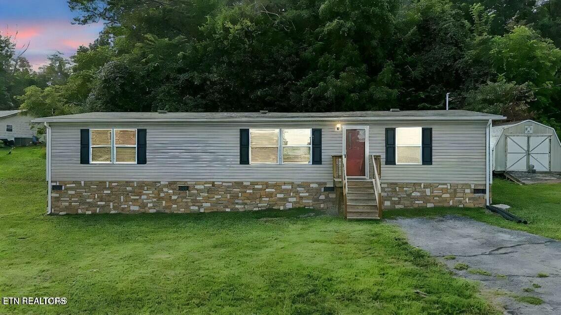 273 Bloomer Road Bean Station, TN 37708 - Photo 2 of 28 tempImagea38Y4v