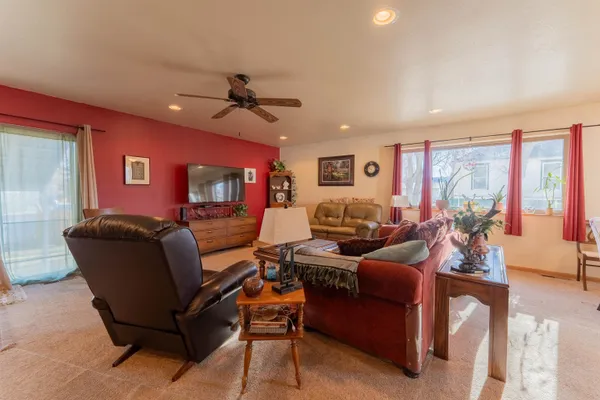 $450,000 | 350 Canyon Street, Lander, WY 82520