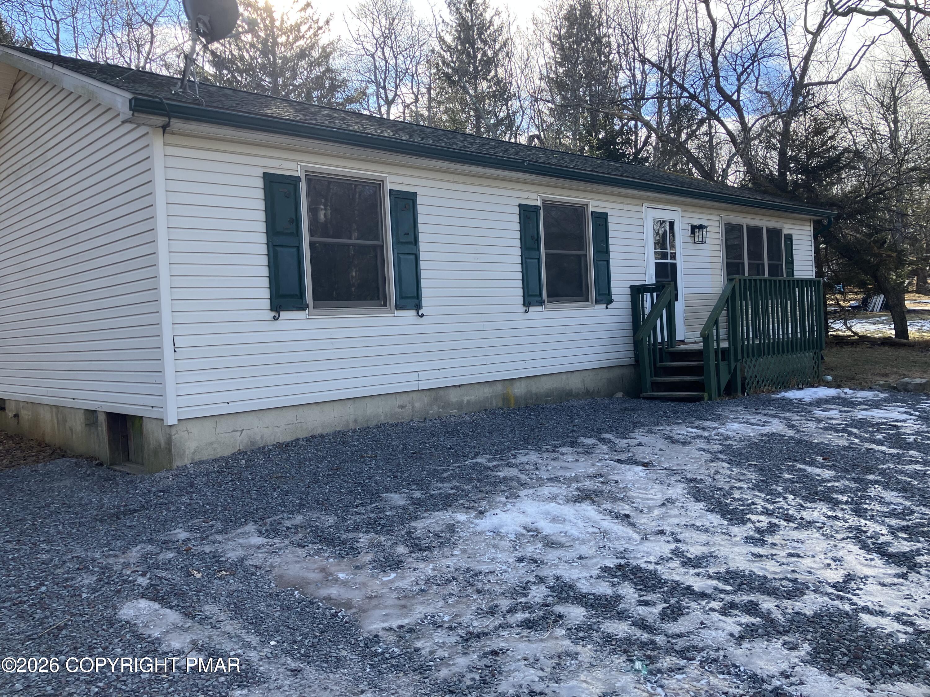 82 Shortridge Road Albrightsville, PA 18210 - Photo 1 of 10 IMG_8526