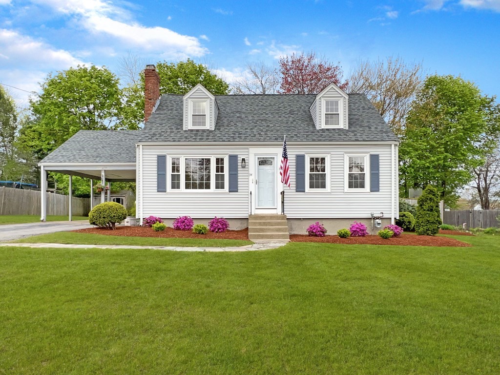 34 Windsor Road Norwood, MA 02062 - Photo 1 of 30 Gallery Image 1