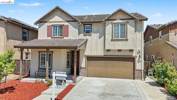 $699,999 | 186 Willowrun Way, Oakley, CA 94561