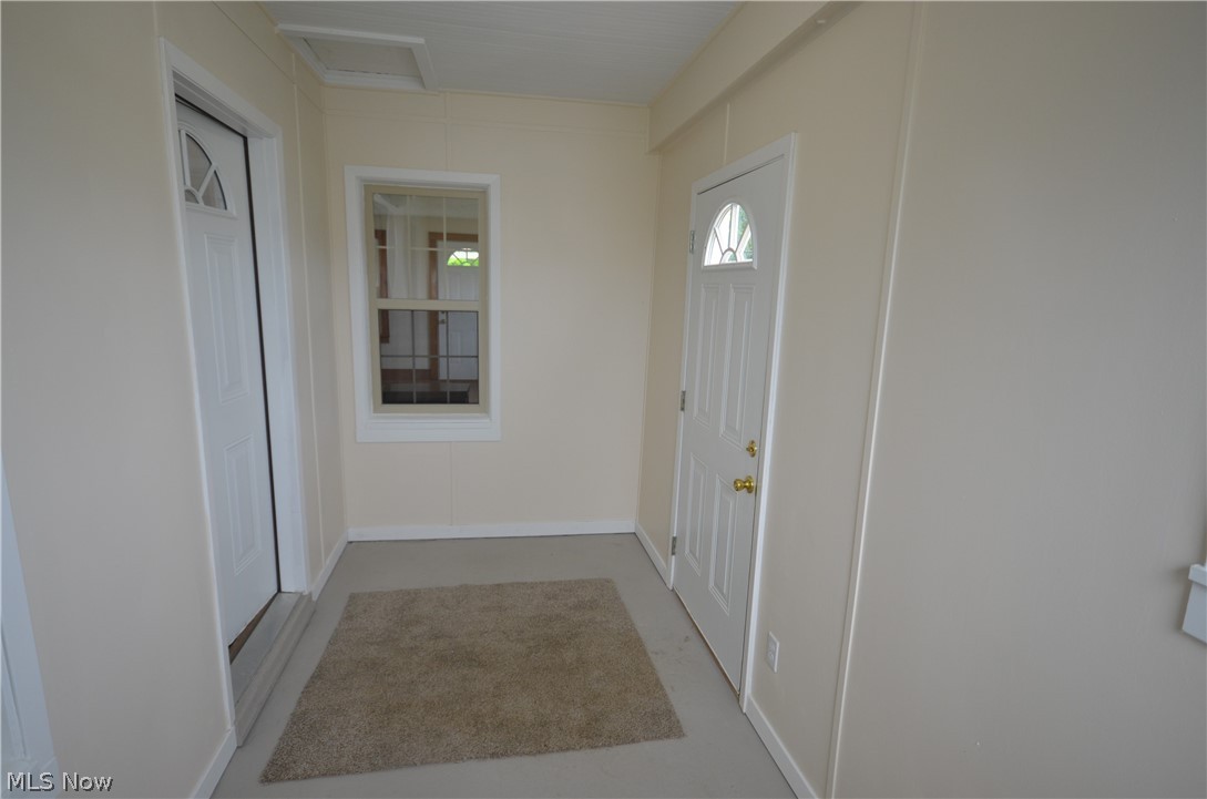 989 Industry Road Atwater, OH 44201 - Photo 13 of 45 Enclosed porch