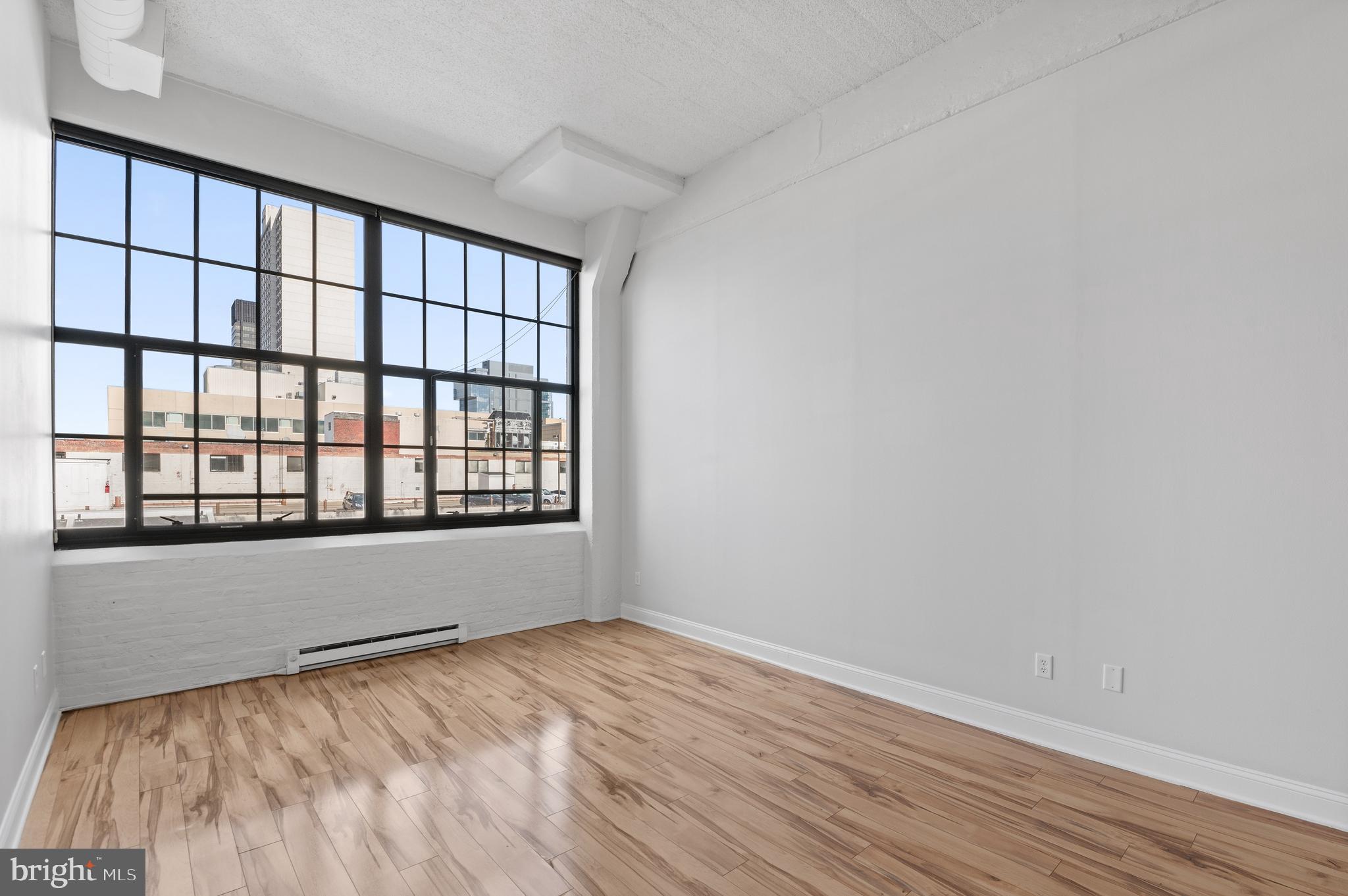 2429 Locust Street, Unit 520 Philadelphia, PA 19103 - Photo 13 of 24