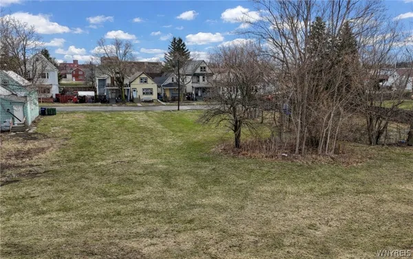 $14,500 | 811 East Eagle Street, Unit S, Buffalo, NY 14210