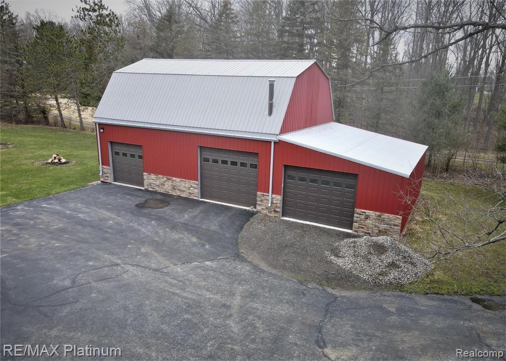 4922 Cedar Lake Road Howell, MI 48843 - Photo 91 of 95