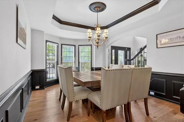 $699,900 | 200 White Cloud Run, Canton, GA 30114
