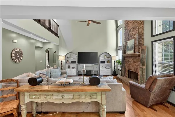 $699,900 | 200 White Cloud Run, Canton, GA 30114