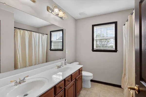 $699,900 | 200 White Cloud Run, Canton, GA 30114