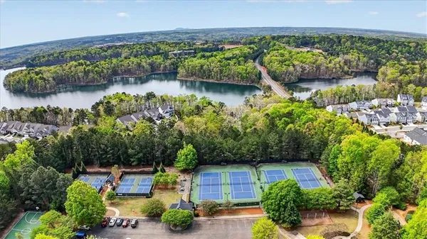 $699,900 | 200 White Cloud Run, Canton, GA 30114