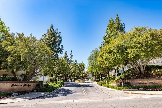 $369,000 | 5744 Oak Bend Lane, Unit 203, Oak Park, CA 91377