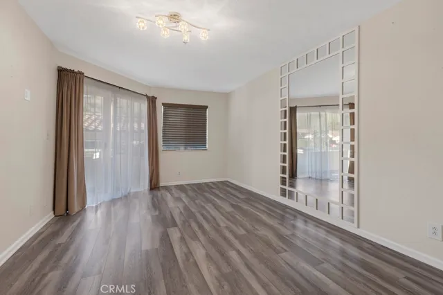 $385,000 | 5744 Oak Bend Lane, Unit 203, Oak Park, CA 91377