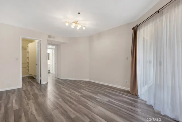 $369,000 | 5744 Oak Bend Lane, Unit 203, Oak Park, CA 91377