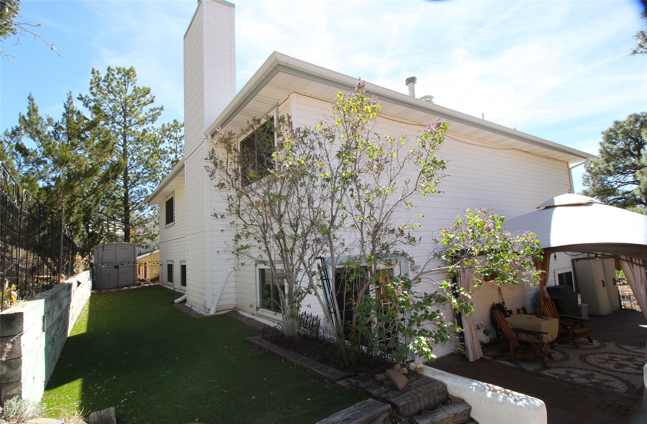 1346 Big Rock Loop Los Alamos, NM 87544 - Photo 33 of 38 Back