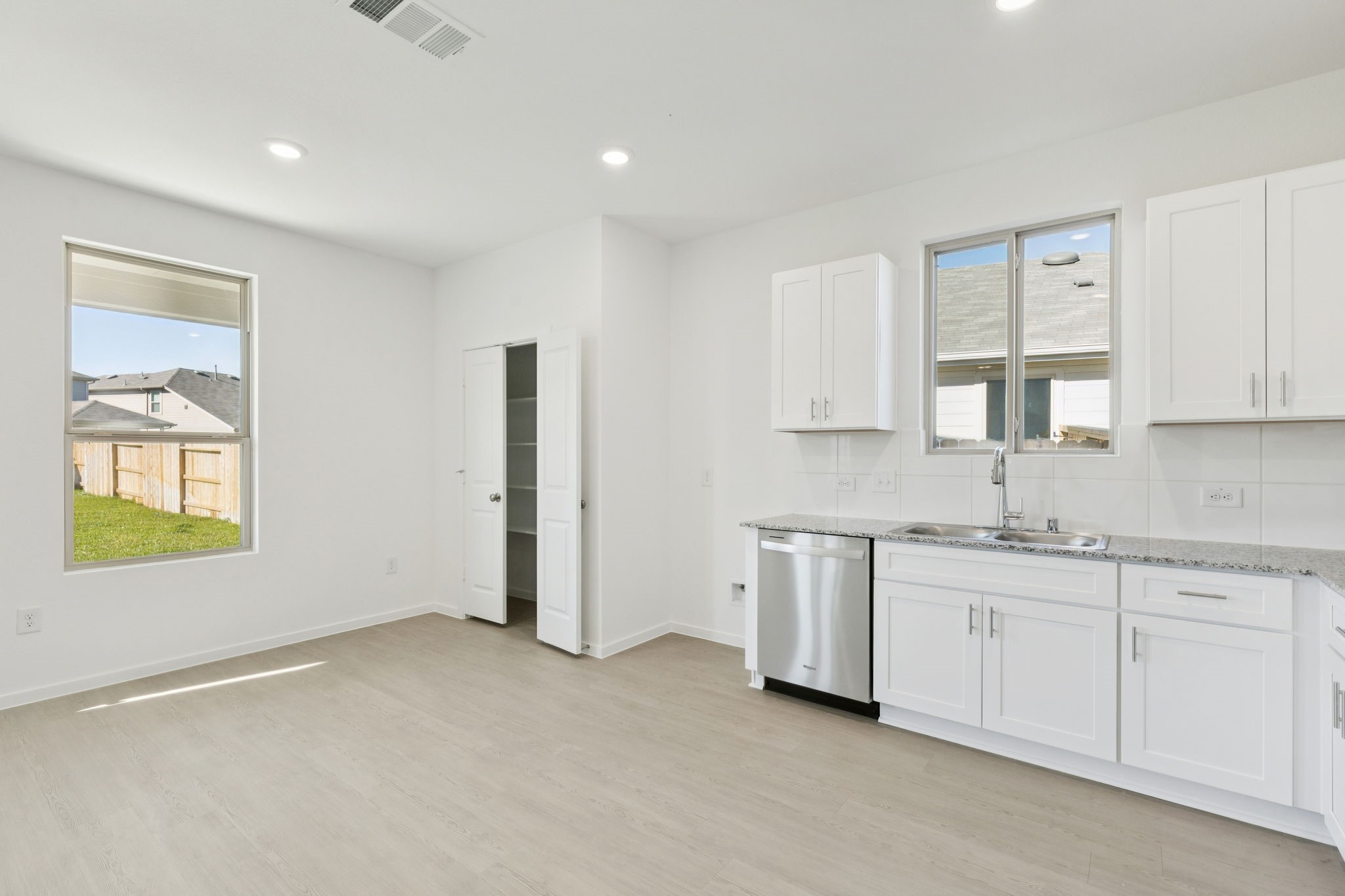 14993 Rustic Moon Road Conroe, TX 77302 - Photo 11 of 35