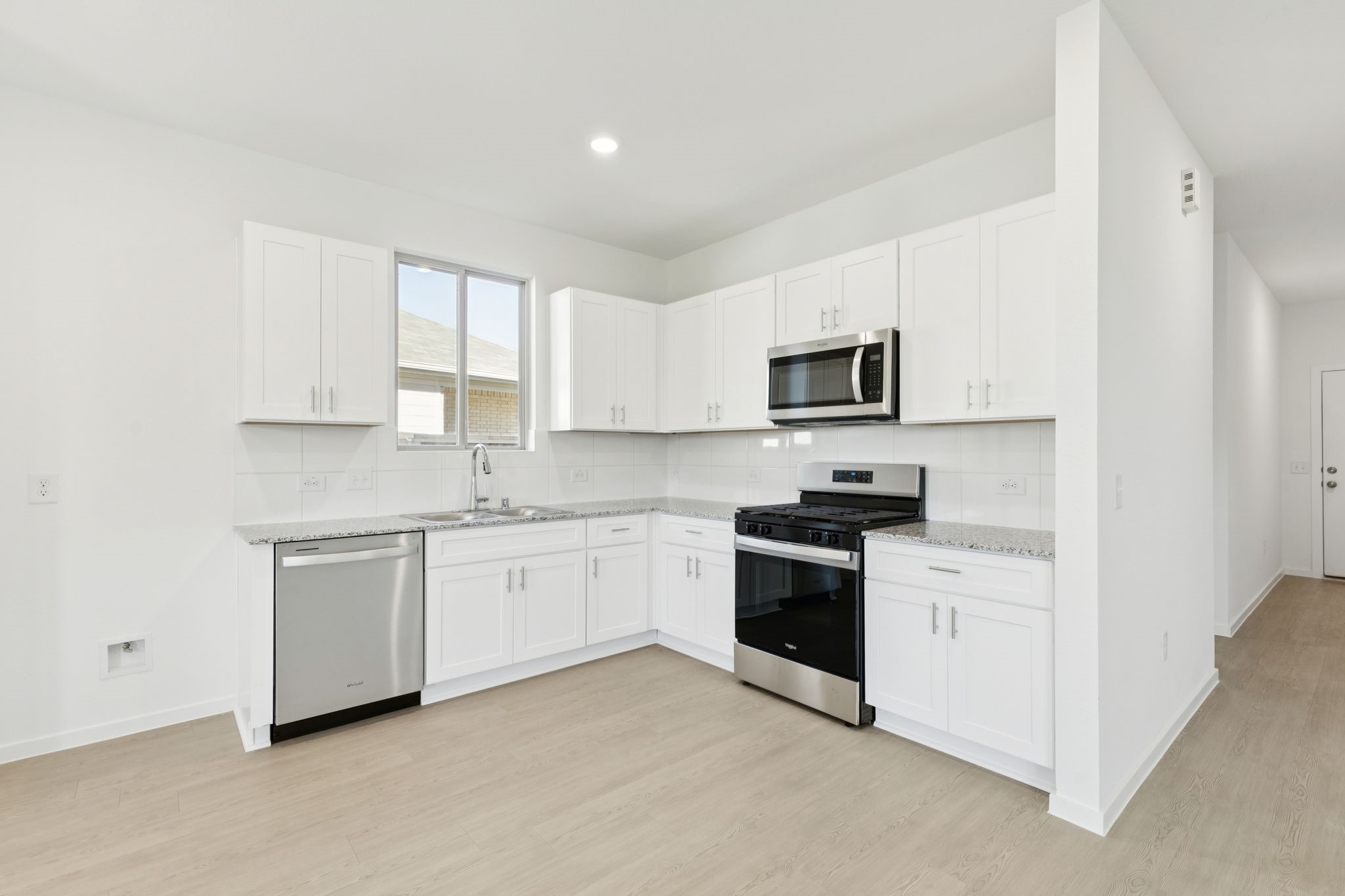 14993 Rustic Moon Road Conroe, TX 77302 - Photo 10 of 35