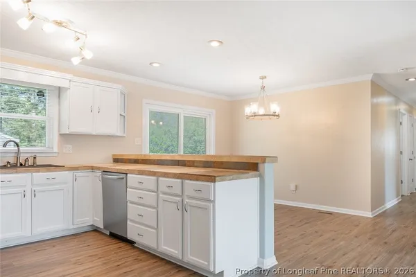 $1,600 | 1939 Shiloh Drive, Fayetteville, NC 28304