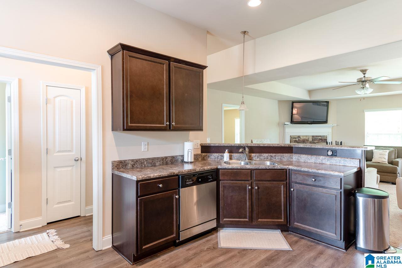 528 Green Meadows Trail Alabaster, AL 35114 - Photo 7 of 29
