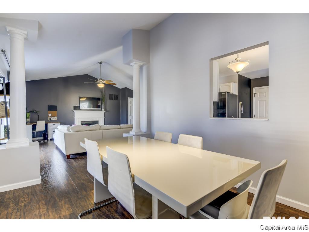3809 Kerry Boulevard Springfield, IL 62712 - Photo 14 of 32