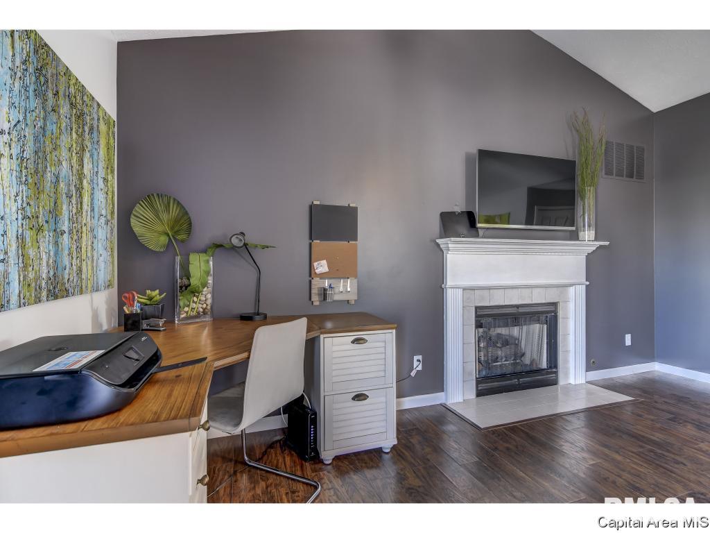 3809 Kerry Boulevard Springfield, IL 62712 - Photo 6 of 32