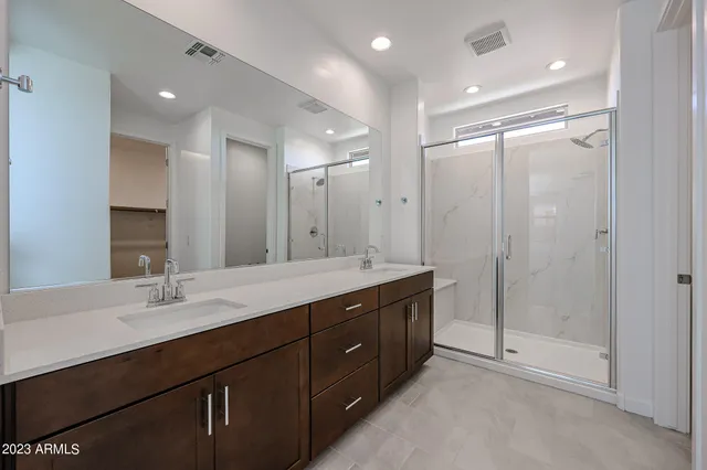 $3,000 | 2071 West Sierra Sunset Trail, Phoenix, AZ 85085