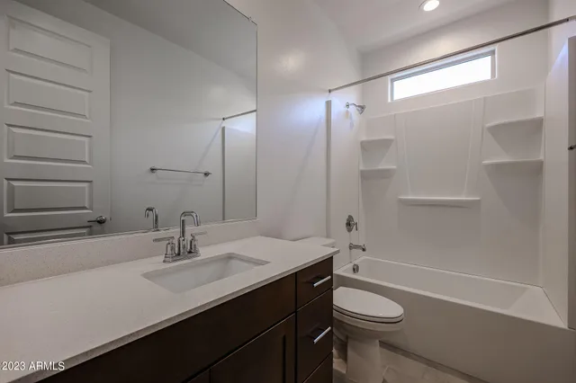 $3,000 | 2071 West Sierra Sunset Trail, Phoenix, AZ 85085