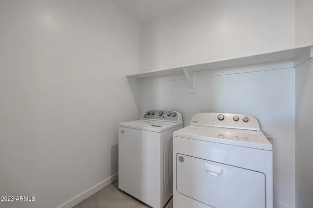 $3,000 | 2071 West Sierra Sunset Trail, Phoenix, AZ 85085