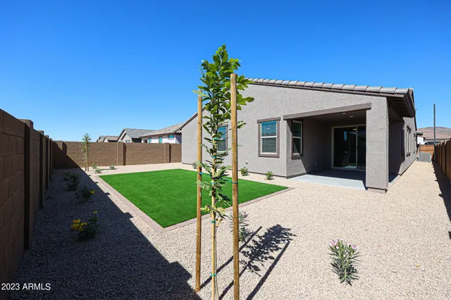 $3,000 | 2071 West Sierra Sunset Trail, Phoenix, AZ 85085