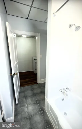 $1,000 | 6633 Torresdale Avenue, Unit 2F, Philadelphia, PA 19135