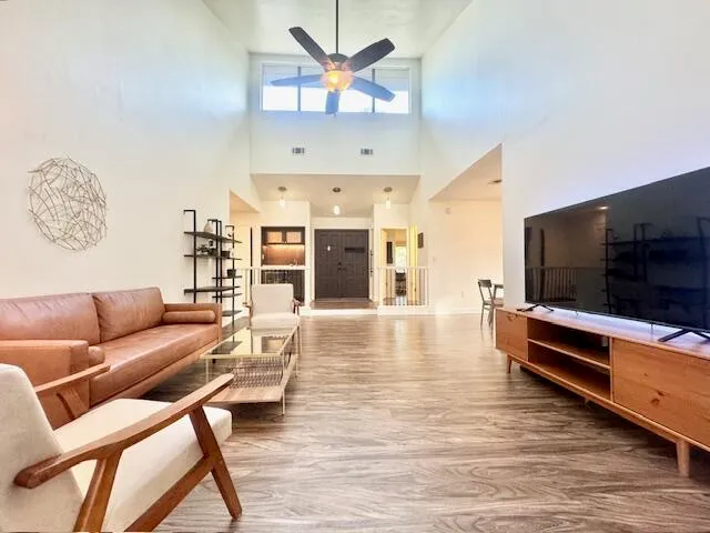 $2,500 | 155 Gleneagles Drive, Niceville, FL 32578