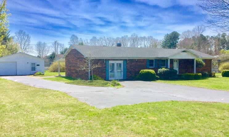 101 Meadowlane Road London, KY 40744 - Photo 2 of 20 Photo 2