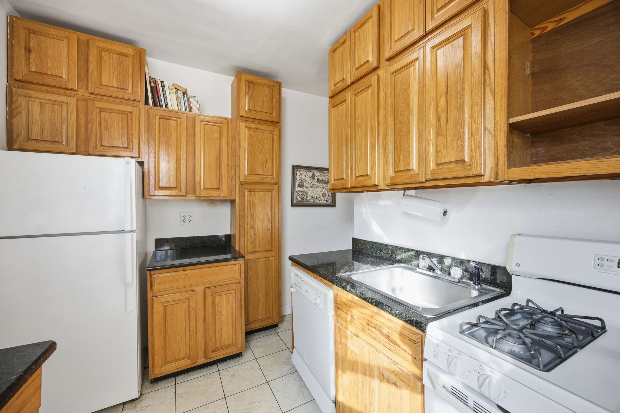 225 East 74th Street, Unit 3J Manhattan, NY 10021 - Photo 16 of 21