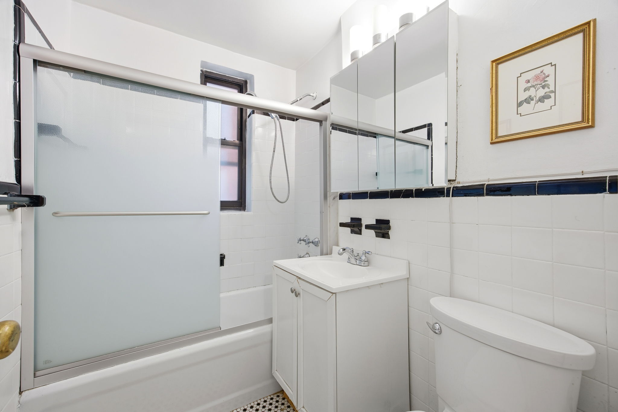 225 East 74th Street, Unit 3J Manhattan, NY 10021 - Photo 20 of 21