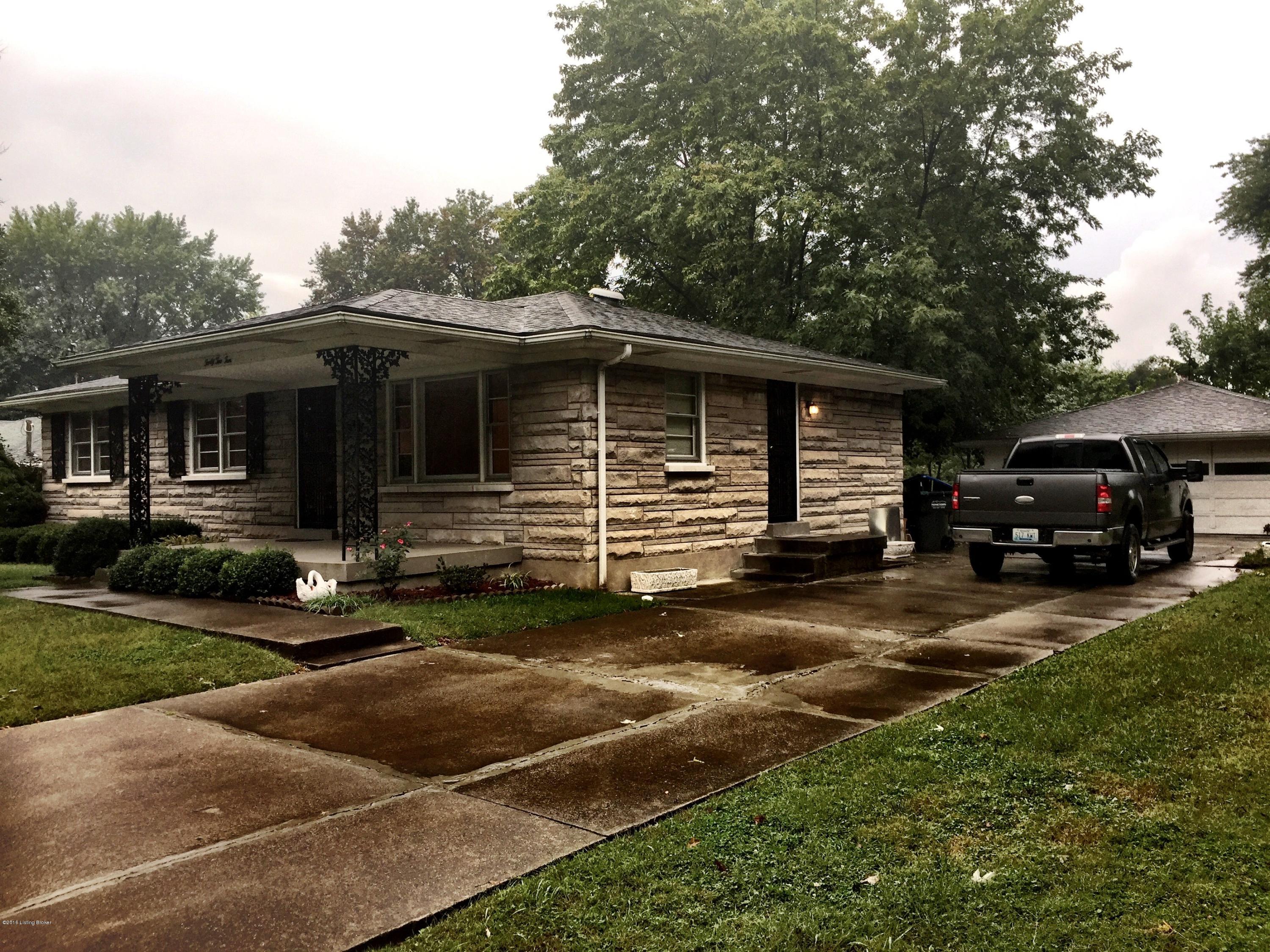4210 Dover Road Louisville, KY 40216 - Photo 2 of 51 IMG_4479